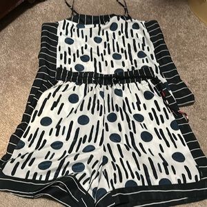 A/X matching top and short